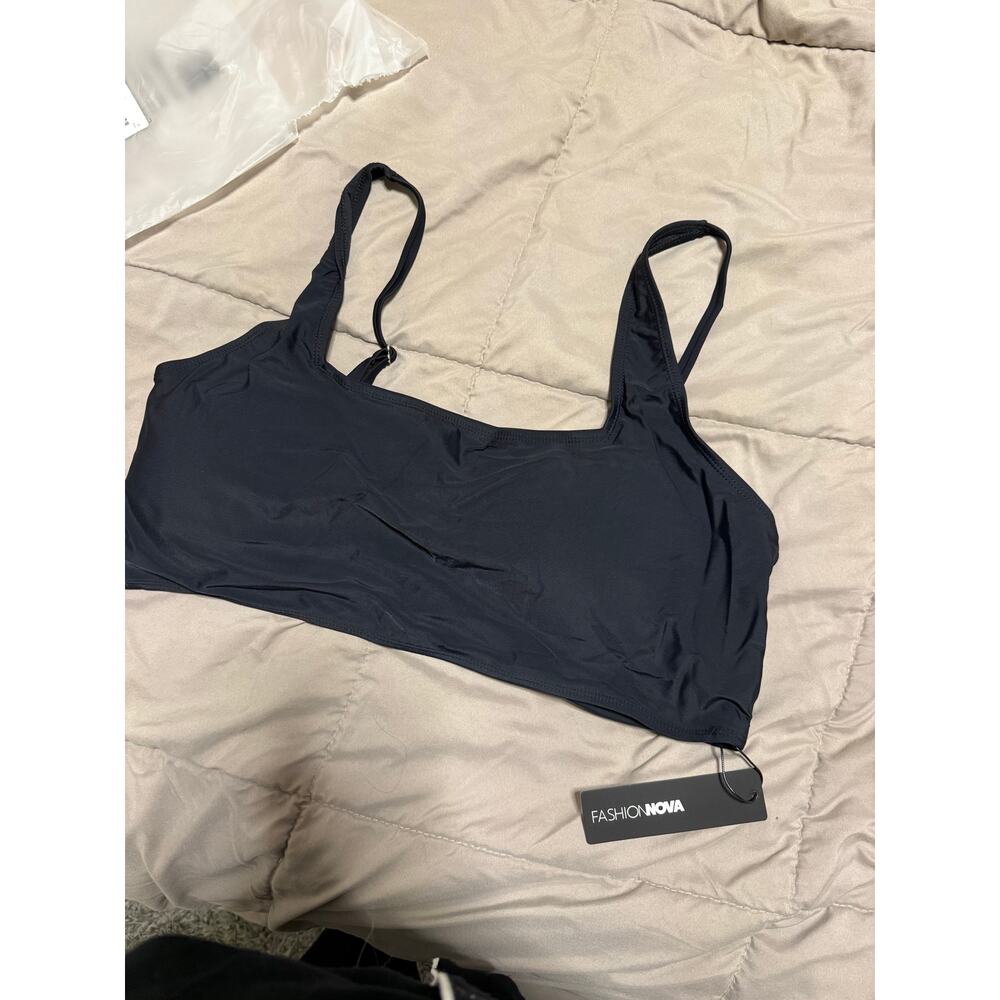 Fashionnova Maui Bikini top Size 2X- NWT!